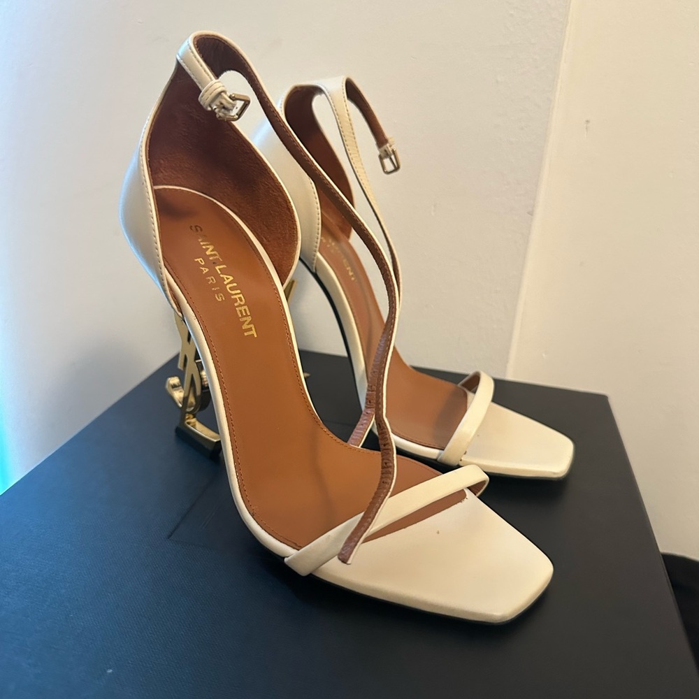 Saint Laurent Cream Heels with Gold Logo Accent - Picture 3 of 3